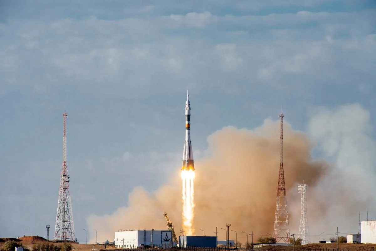 Чому американські космічні апарати приводнюються, а російські сідають на землю 1 Ось чому американські космічні кораблі приводнюються, а російські приземляються на суші