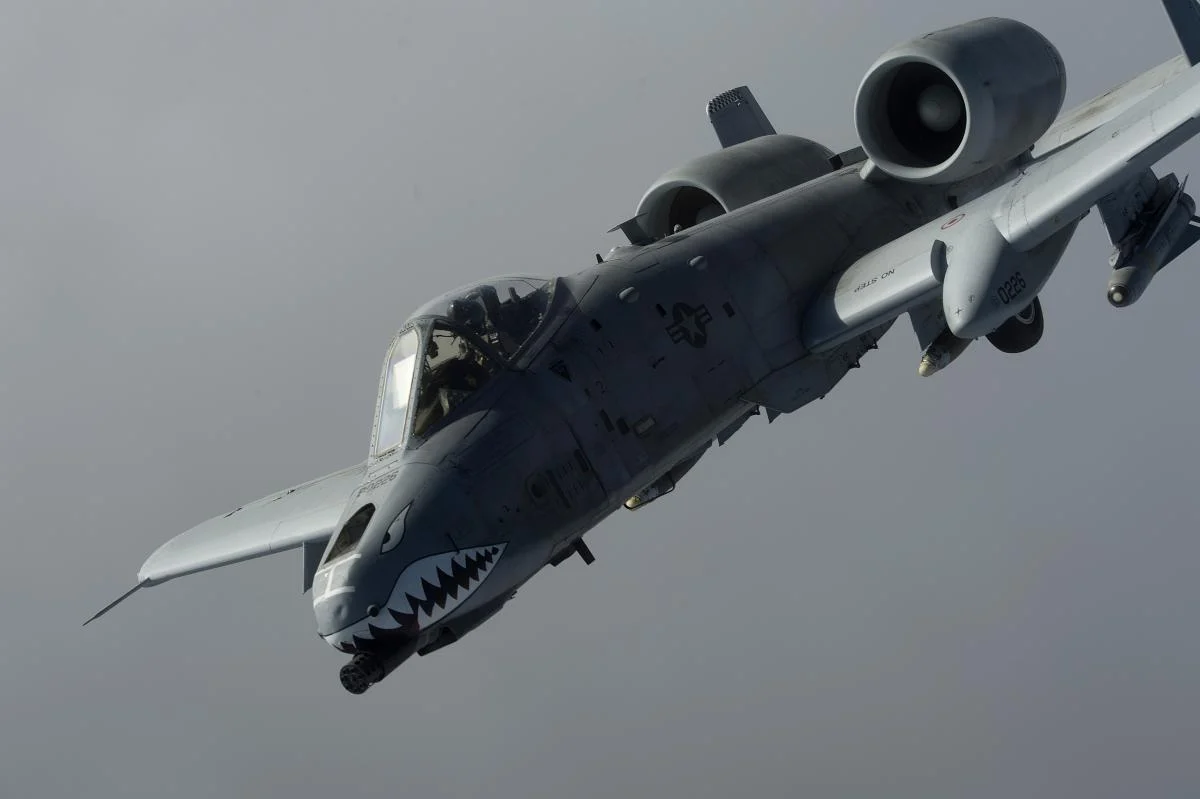 США продовжили термін служби легендарних штурмовиків A-10: чим вони унікальні