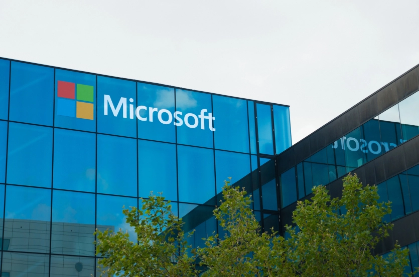 Старт нової ери: Microsoft нарешті презентувала свій перший офіційний дистрибутив Linux 1