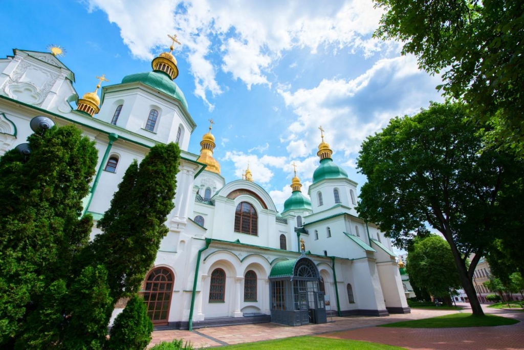 22 червня: церковне свято сьогодні, що зробити цього дня, щоб родина була щасливою