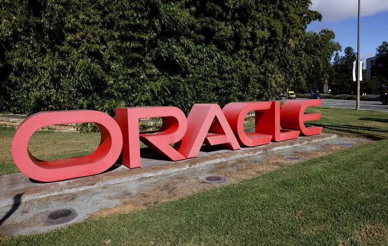 Oracle зменшила штат на приблизно 21 тисячу співробітників - компанія готує багатомільярдні інвестиції в ШІ - новини технологій 1