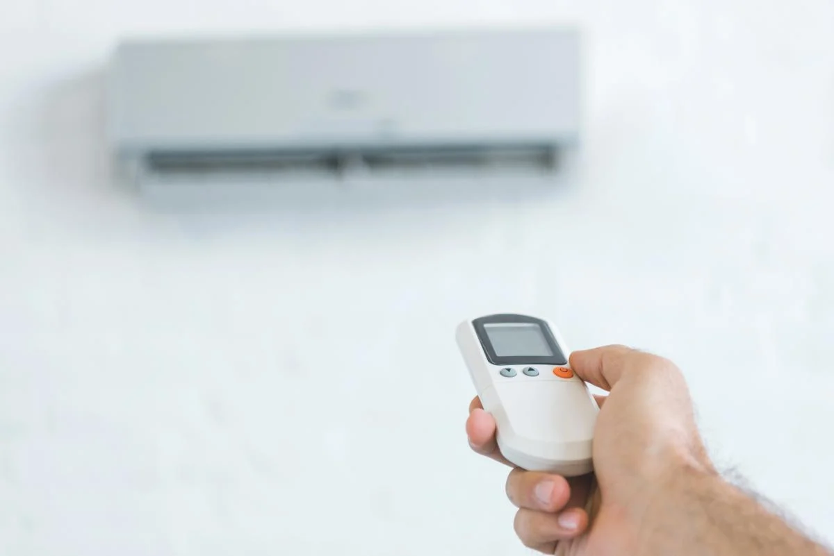 Популярні 26°C у кондиціонері не працюють: яка температура справді комфортна