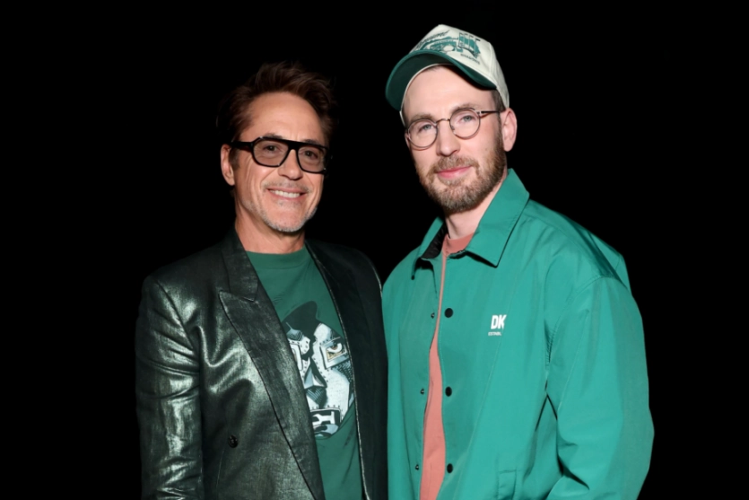 Перший повнометражний трейлер "Месників: Судний день" був показаний на CinemaCon. 3