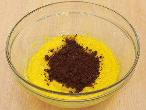 Кекс з шоколадом і бананами на манці 7